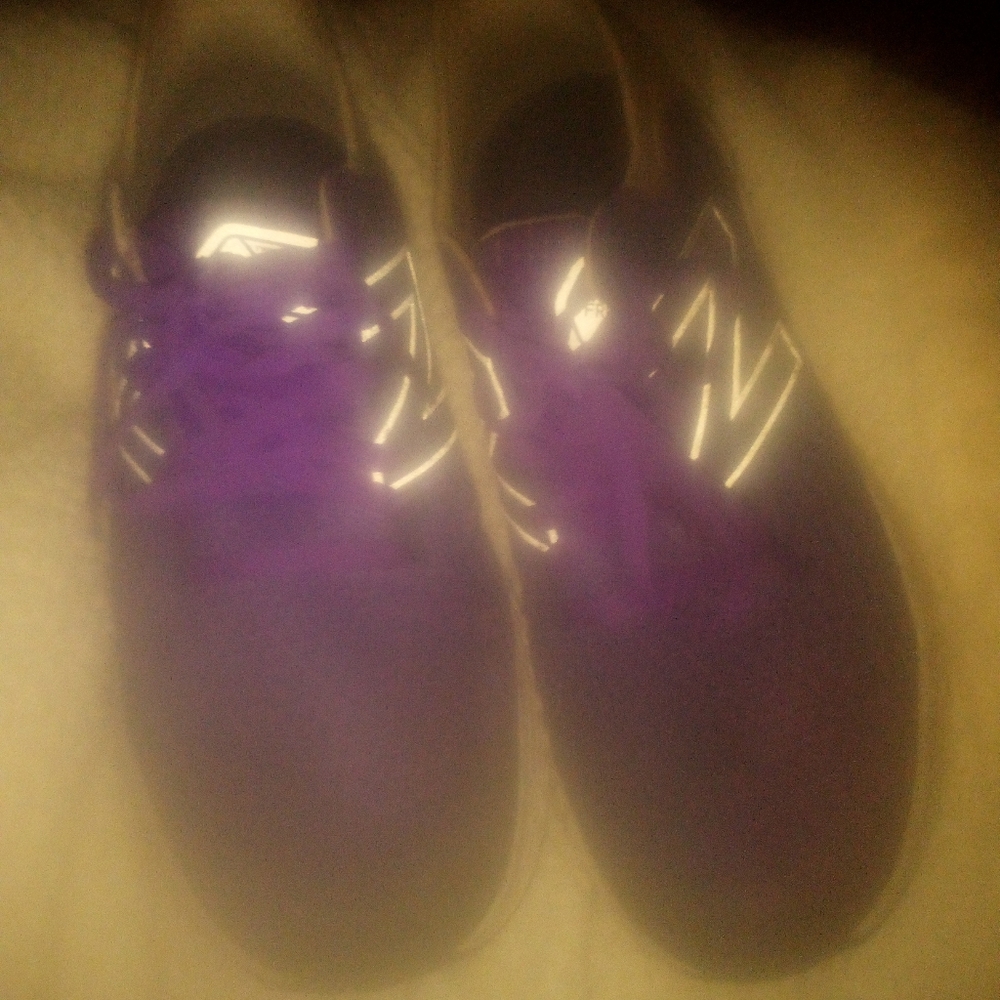 Women's shoes